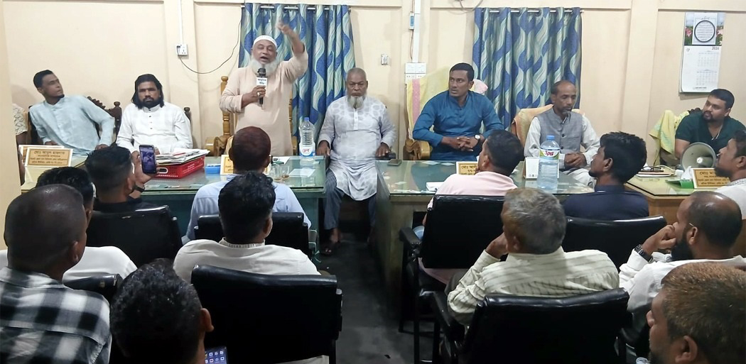 প্রশাসন ব্যবস্থা না নেয়ায় পরিবহন শ্রমিক নেতাদের ফের কর্মবিরতির হুশিয়ারী