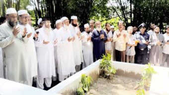 সিলেটে শহীদ সাংবাদিক তুরাবের কবর জিয়ারত করলেন বিরোধী দলীয় নেতা