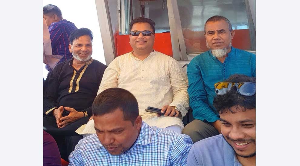 হাকালুকি পর্যটন সুবিধা দিতে বিনিয়োগের আশ্বাস মোস্তাকিম রাজার