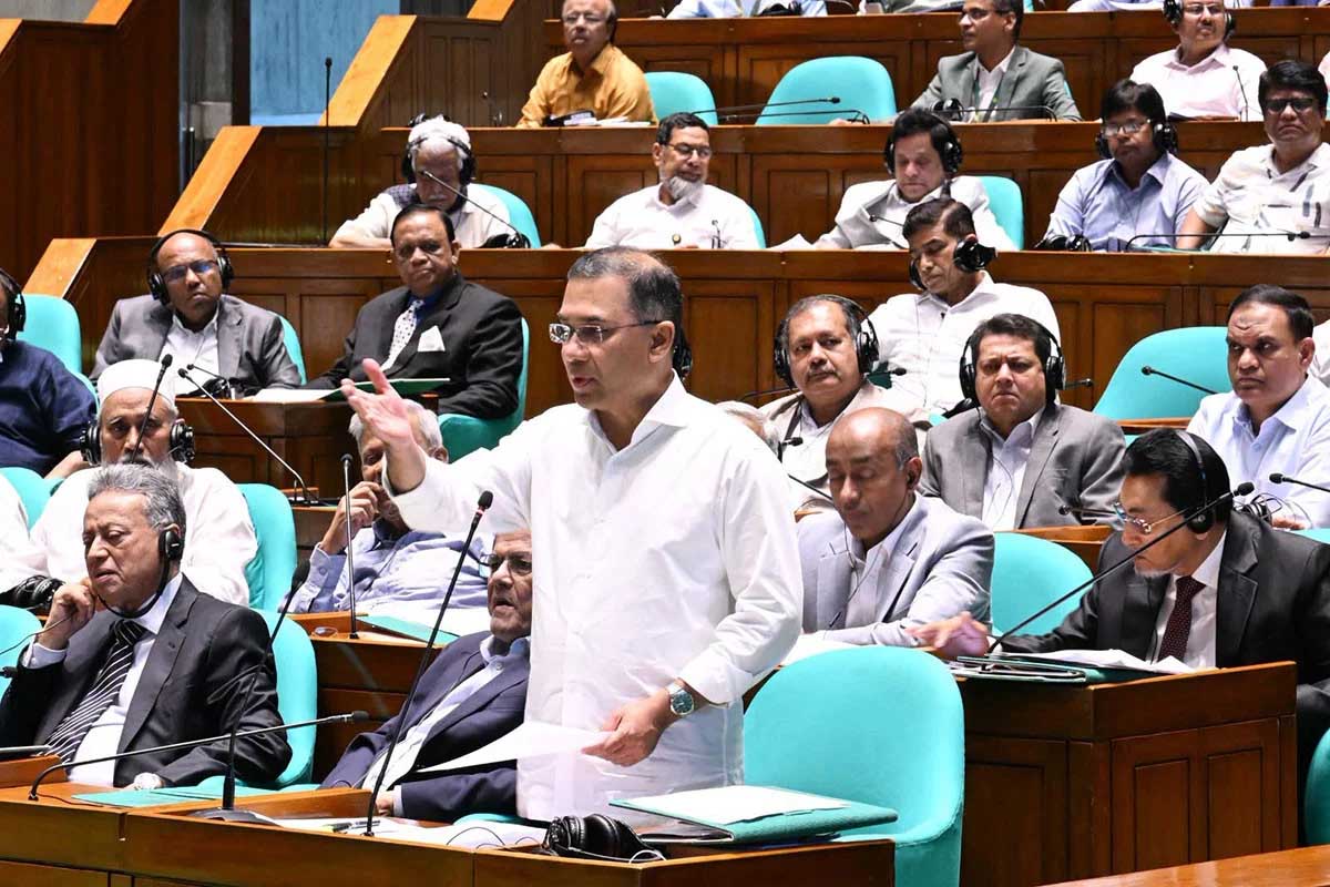 কাতারের সাবেক আমিরের স্মরণে রাজধানীতে সড়কের নামকরণের নির্দেশ প্রধানমন্ত্রীর