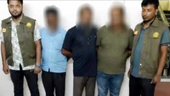 সিলেটের কাজীটুলা থেকে সাত-সকালে গ্রে ফ তা র ৩