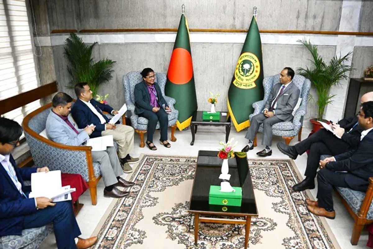 ডেপুটি স্পিকারের সঙ্গে ইউএনডিপি প্রতিনিধিদলের সাক্ষাৎ