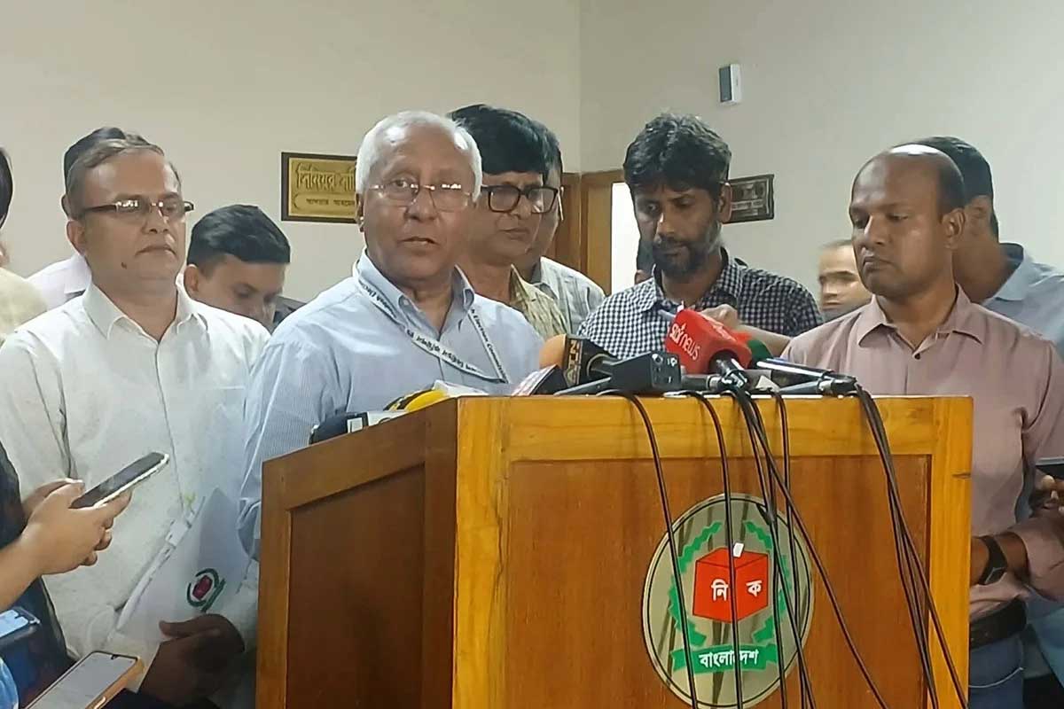 মাঠ পর্যায়েই হবে জন্মতারিখ সংশোধন, সহজ হচ্ছে প্রবাসী নিবন্ধন