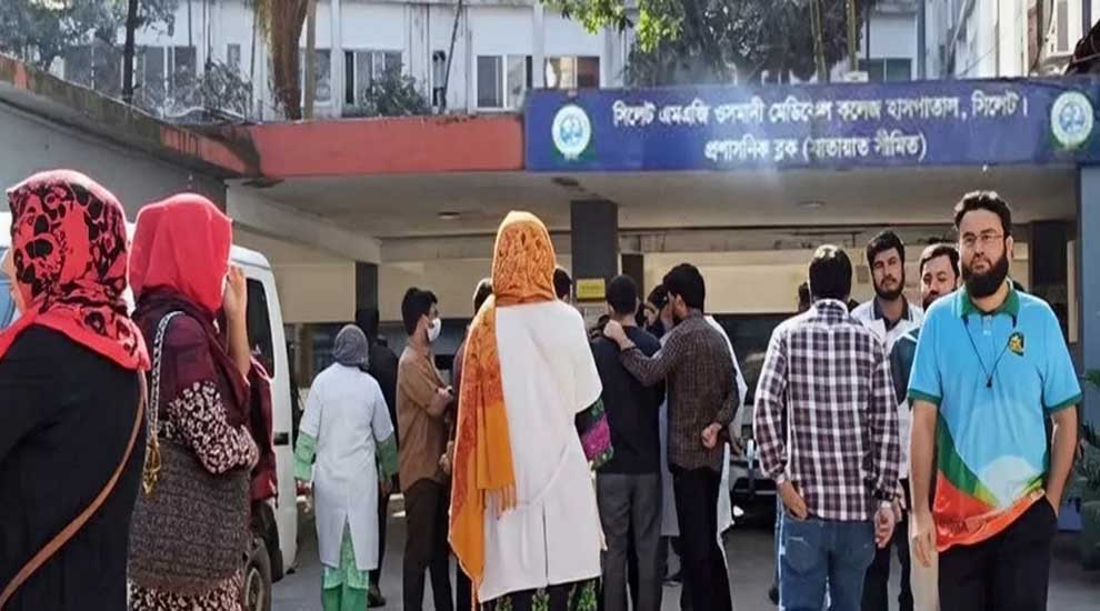 বৈঠক ফলপ্রসু হয়নি, ওসমানীর ইন্টার্ন চিকিৎসকদের কর্মবিরতি চলছে