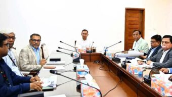 প্রধানমন্ত্রীর সভাপতিত্বে ডিএসসিসির সড়ক ব্যবস্থাপনা বিষয়ক সভা