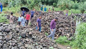 সিলেটে লাখ ঘনফুট পাথর জ ব্দ