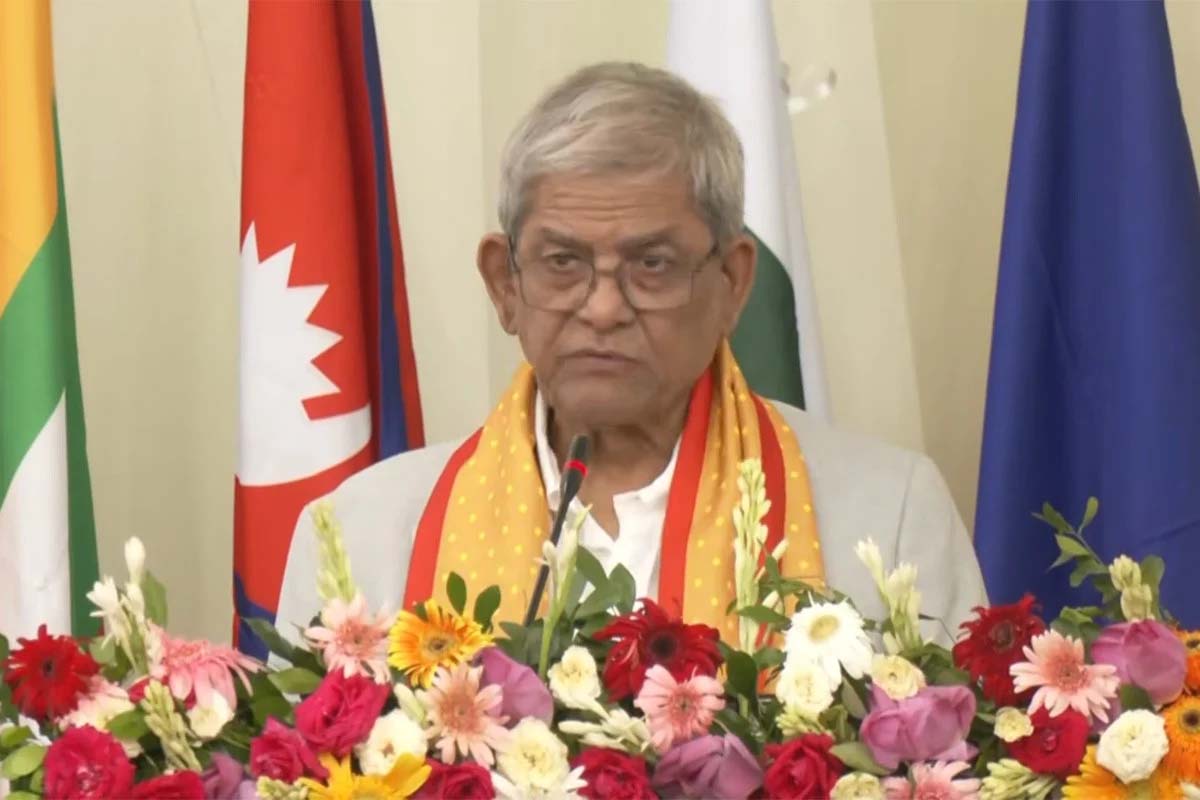 প্রতিশ্রুতি অনুযায়ী পল্লী উন্নয়নে কাজ করছে সরকার : মির্জা ফখরুল