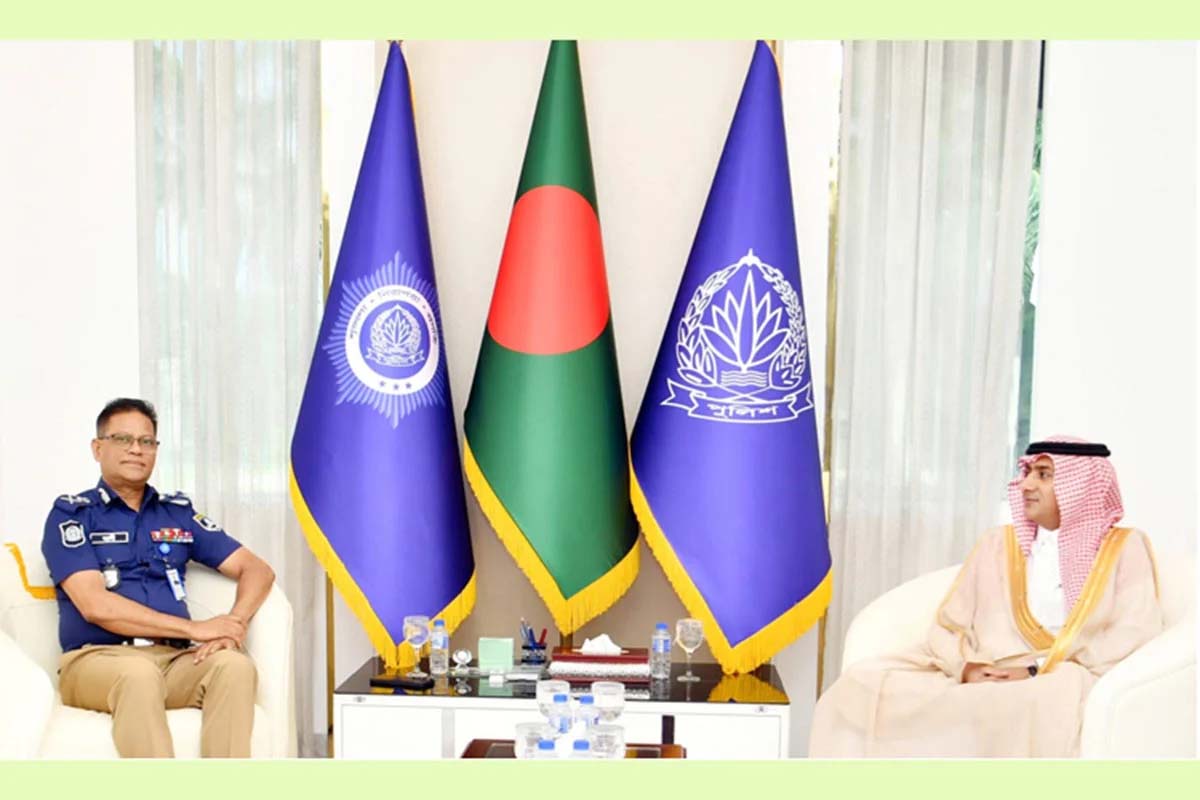 বাংলাদেশ পুলিশের সঙ্গে পারস্পরিক সহযোগিতা জোরদারে আগ্রহী সৌদি আরব