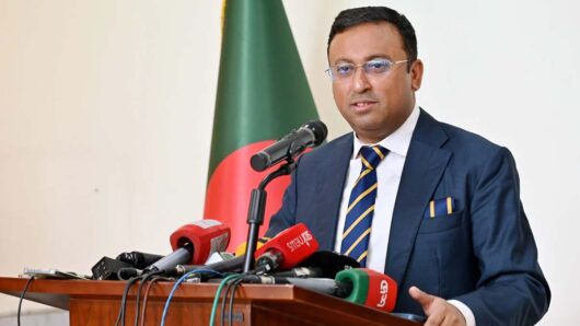 প্রধানমন্ত্রীর সৌদি সফরে বাণিজ্য ও বিনিয়োগে নতুন গতির সঞ্চার হবে : হুমায়ুন কবির