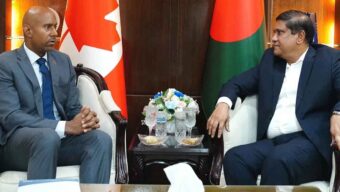 প্রধানমন্ত্রীর প্রতিরক্ষা উপদেষ্টার সঙ্গে কানাডার হাইকমিশনারের সাক্ষাৎ