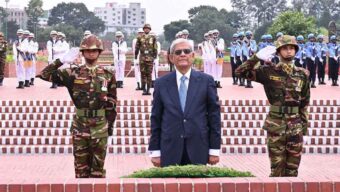 জাতীয় স্মৃতিসৌধে নবনির্বাচিত রাষ্ট্রপতির শ্রদ্ধা নিবেদন