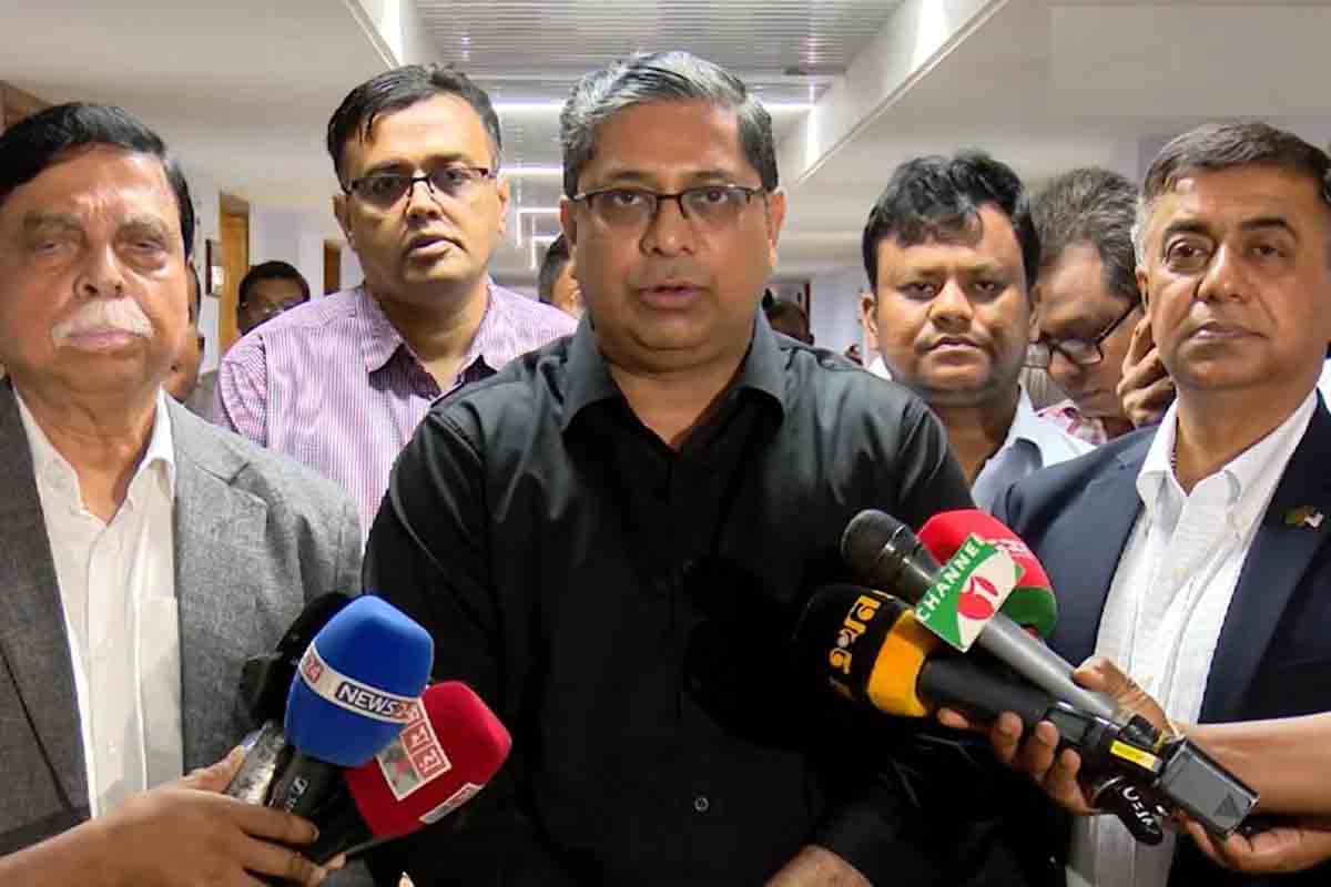 সেপ্টেম্বর থেকে ৬ মাসে দুই লাখ বাংলাদেশি শ্রমিক নেবে মালয়েশিয়া