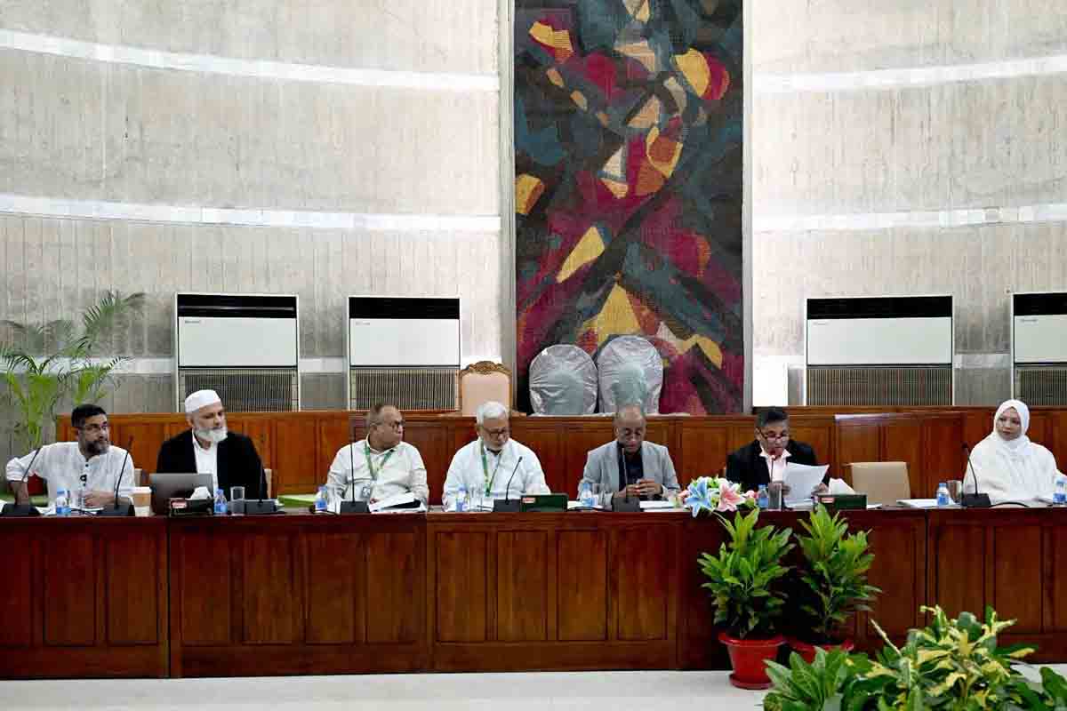 আইন, বিচার ও সংসদ বিষয়ক মন্ত্রণালয় সম্পর্কিত স্থায়ী কমিটির দ্বিতীয় বৈঠক অনুষ্ঠিত