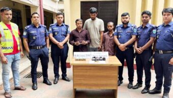 মৌলভীবাজারে ইয়াবা ও নগদ ৪ লাখ ৪০ হাজার টাকাসহ গ্রে প্তা র ৩