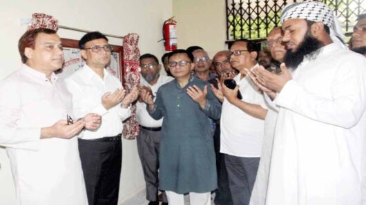রসময় মেমোরিয়াল উচ্চ বিদ্যালয়ের নতুন ভবনের উদ্বোধন করলেন মন্ত্রী মুক্তাদির