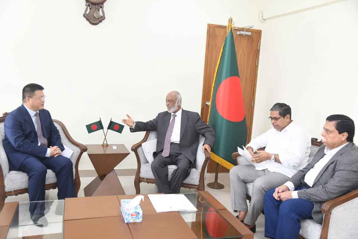 অবকাঠামো ও নবায়নযোগ্য জ্বালানিতে চীনের অভিজ্ঞতা কাজে লাগাতে চাই: এলজিআরডি মন্ত্রী
