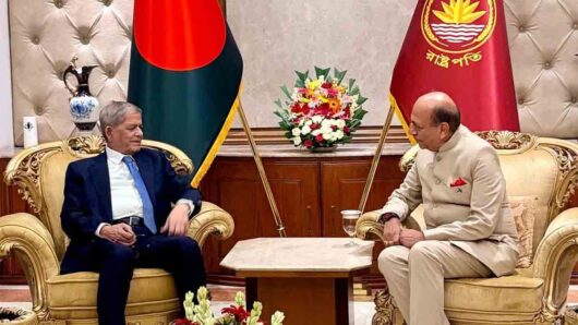 রাষ্ট্রপতির সঙ্গে ভারতীয় হাইকমিশনারের সাক্ষাৎ
