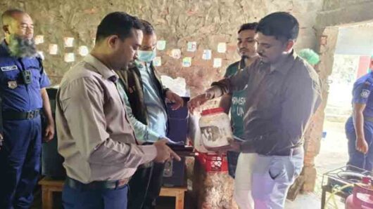 কমলগঞ্জে দুই রেস্টুরেন্টে অভিযান, বড় অঙ্কের জরিমানা