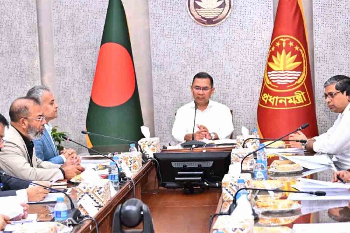 পলিথিন-প্লাস্টিক বন্ধে কঠোর হওয়ার নির্দেশ প্রধানমন্ত্রীর