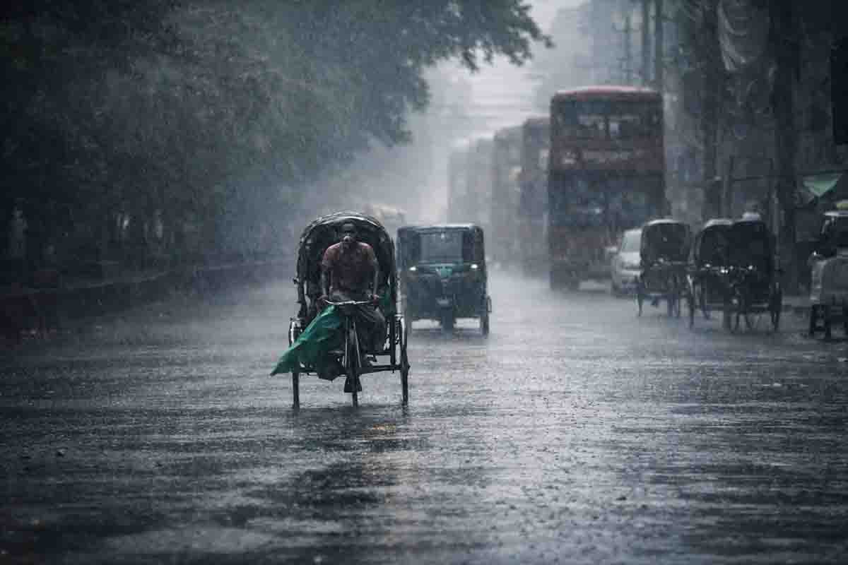 ৪ বিভাগে বজ্রসহ বৃষ্টির আভাস