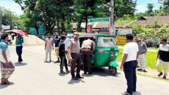 সিলেটে ট্রাফিকের ‘অ্যা*ক*শ*ন’, ছাড় পেল না ১৪০ যানবাহন