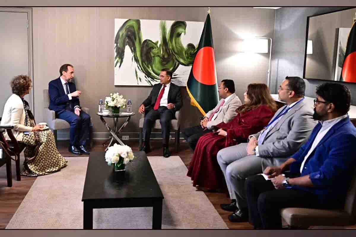 প্রধানমন্ত্রীর সঙ্গে ইন্টারন্যাশনাল পিস ইনস্টিটিউটের প্রেসিডেন্টের বৈঠক