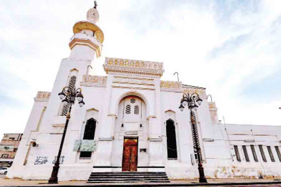 তাবুক যু দ্ধে নবীজির নামাজ আদায়ের স্থানগুলো