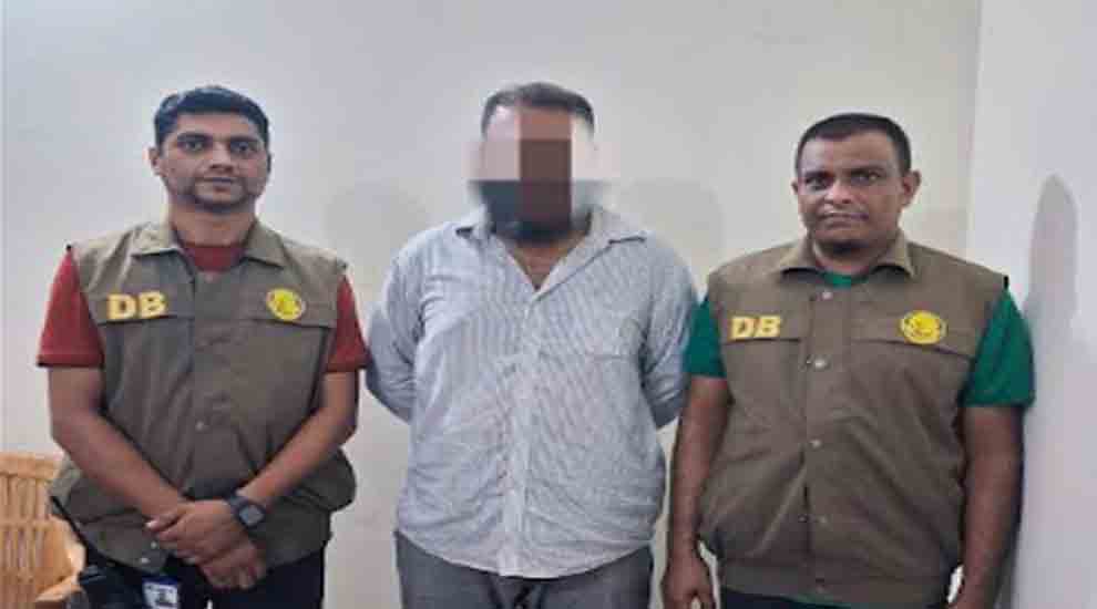 সিলেটের মীর মহল্লা থেকে আ ট ক জেকি শেখ