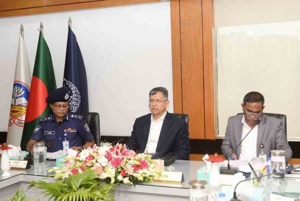 পুলিশের সক্ষমতা বাড়াতে পূর্ণাঙ্গ ইউনিট হচ্ছে: স্বরাষ্ট্রমন্ত্রী