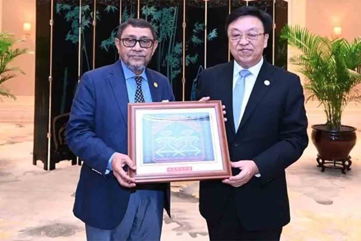 বাংলাদেশের স্বাস্থ্যখাতে বিনিয়োগে চীনের প্রতি আহ্বান স্বাস্থ্যমন্ত্রীর