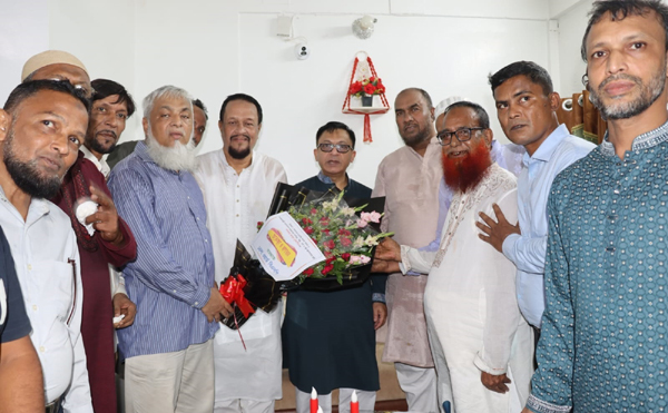 সিলেট ১৪নং ওয়ার্ড বিএনপির নেতাকর্মীদের সাথে শিল্প, বাণিজ্য, পাট ও বস্ত্র মন্ত্রীর সৌজন্য সাক্ষাৎ