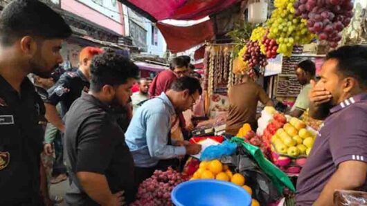 বন্দরবাজারে অভিযান, জরিমানা গুনলেন যারা