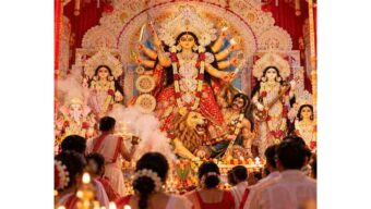 শারদীয় দুর্গাপূজার মহাসপ্তমী আজ : শারদোৎসবের শুভক্ষণ শুরু