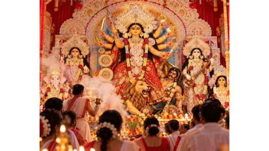 শারদীয় দুর্গাপূজার মহাসপ্তমী আজ : শারদোৎসবের শুভক্ষণ শুরু