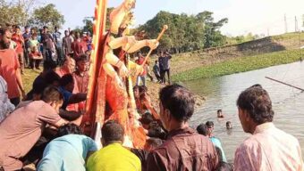 শান্তিগঞ্জে প্রতিমা বিসর্জনে শেষ হলো দুর্গোৎসব