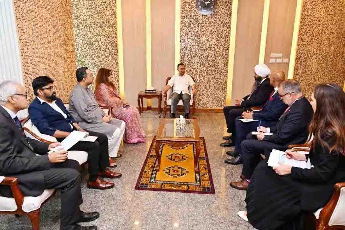স্বাস্থ্য, শিক্ষা, প্রযুক্তি খাতে বাংলাদেশকে সহযোগিতা করতে কানাডার প্রতি প্রধানমন্ত্রীর আহ্বান