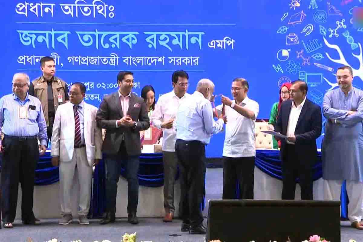 শতাধিক গুণী শিক্ষককে সম্মাননা দিলেন প্রধানমন্ত্রী