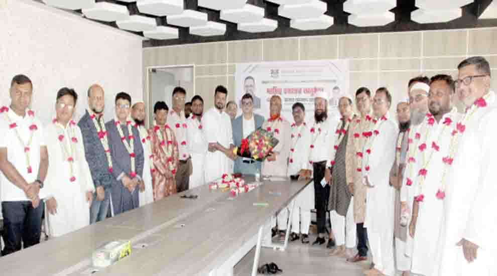 বাজুস সিলেট জেলা শাখার নবনির্বাচিত কমিটির দায়িত্ব গ্রহন সম্পন্ন