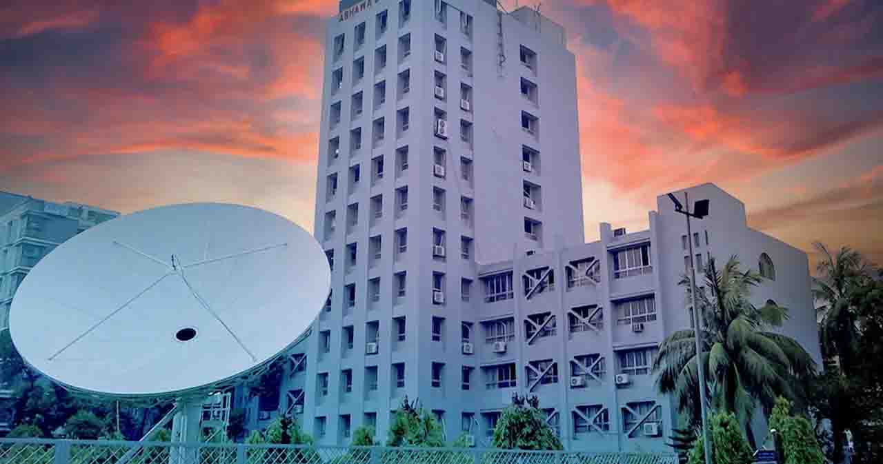 আগামী ৫ দিন বজ্রসহ বৃষ্টির পাশাপাশি তাপমাত্রা কমতে পারে
