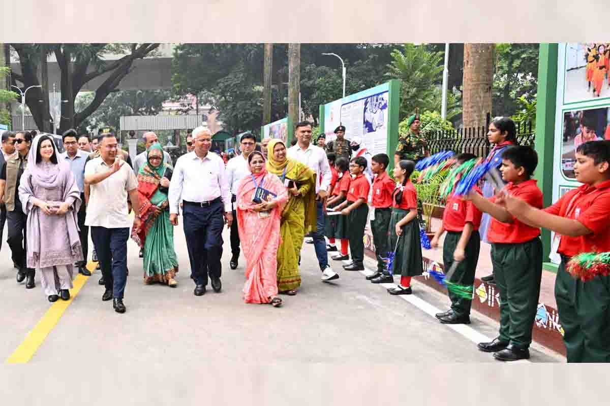 শিশু একাডেমির সুবর্ণজয়ন্তী: শিশুদের ভালোবাসায় সিক্ত প্রধানমন্ত্রী
